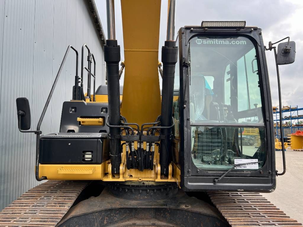 CAT 320E L