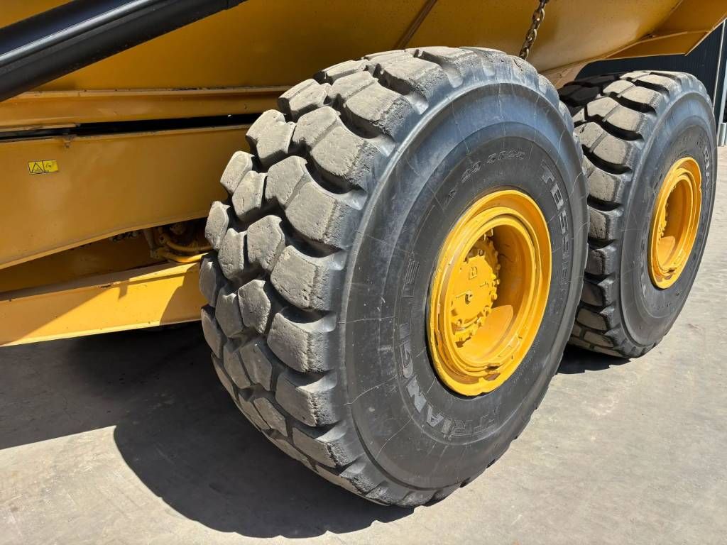 CAT 745 04A
