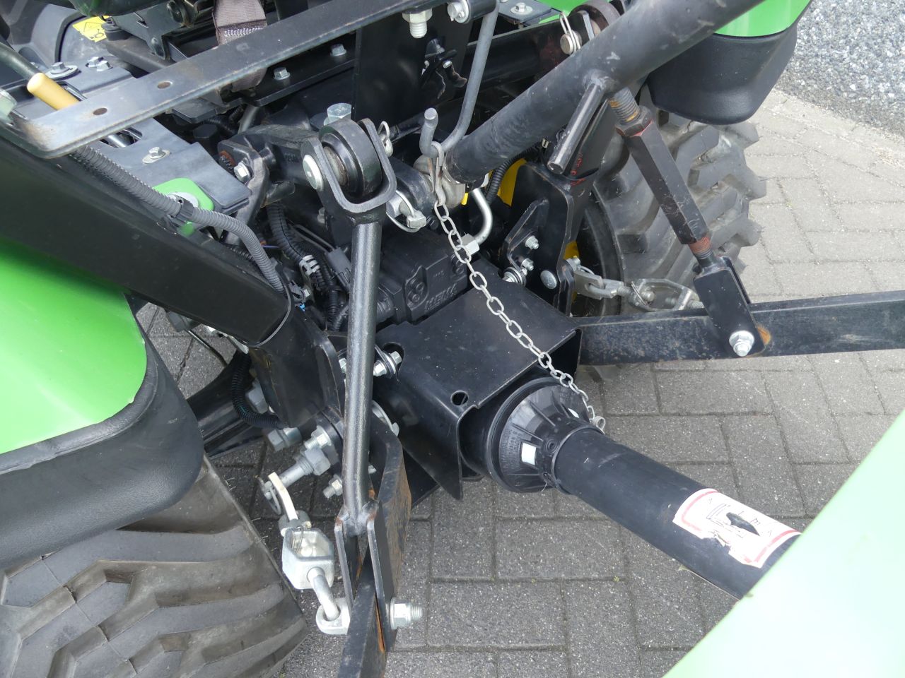 2018 John Deere 1025R
