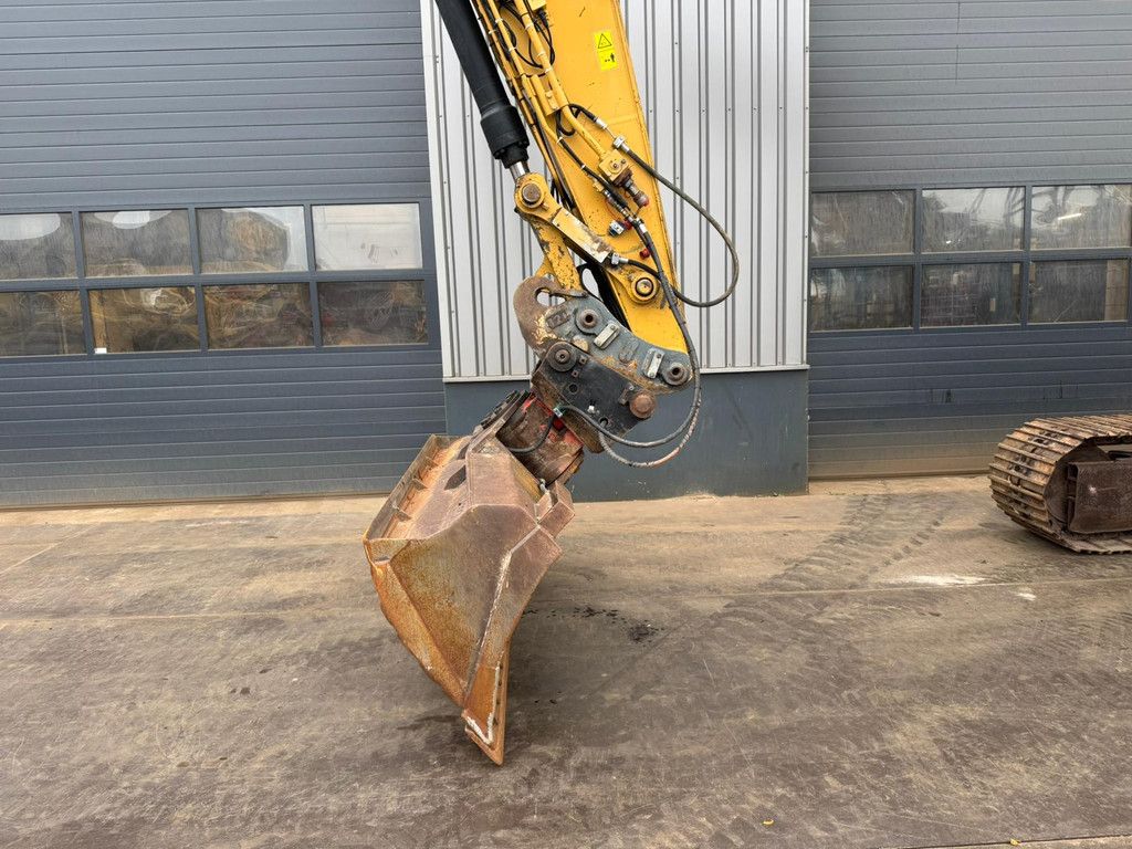 Caterpillar 320EL
