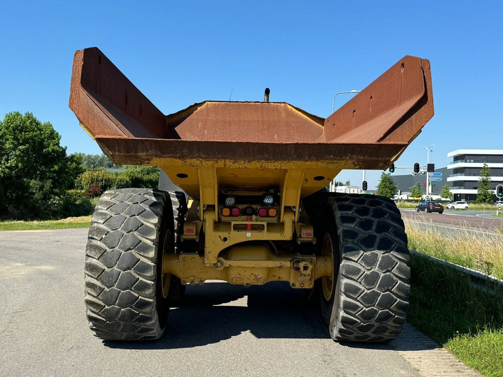 Caterpillar 740B