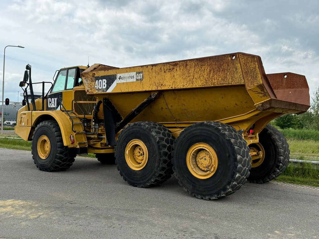 Caterpillar 740B