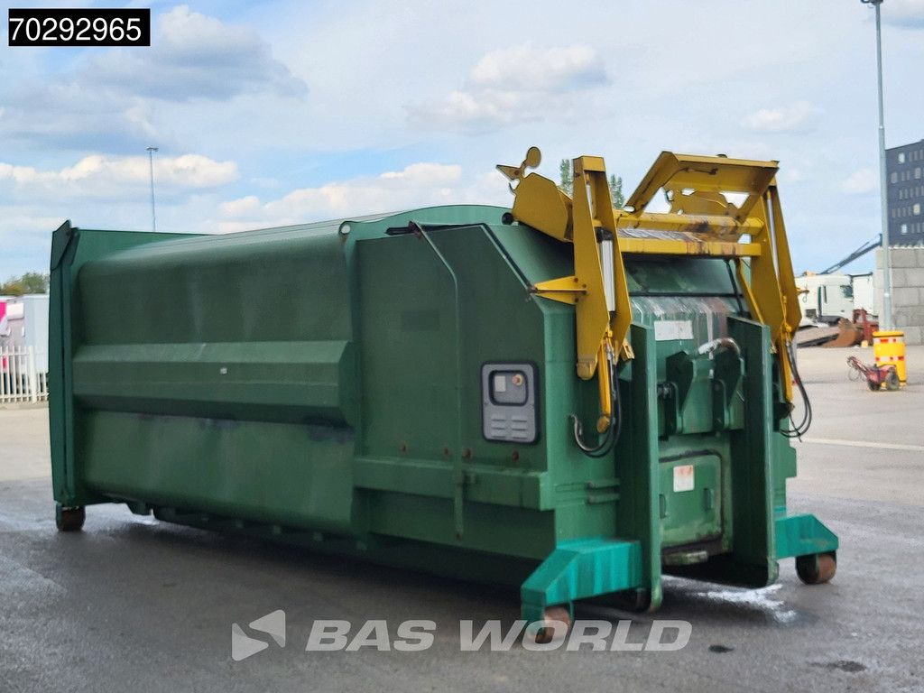 Geesink Kiggen PD 731 20m3 Portable compactor with tipping device