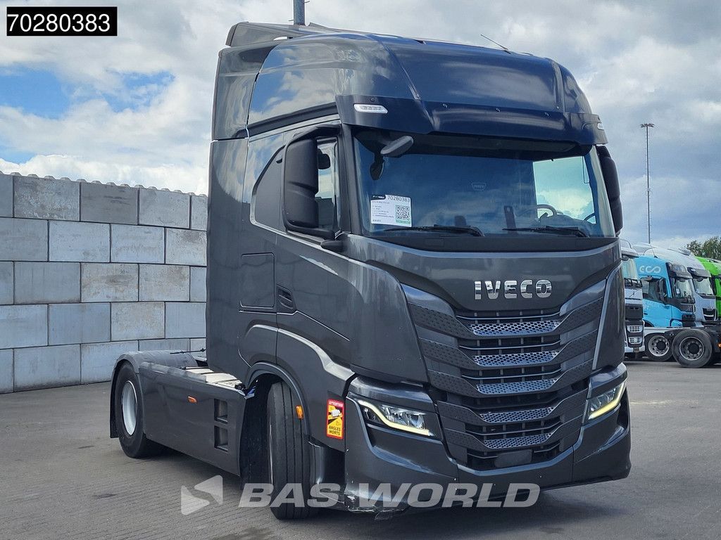 Iveco S-Way 570 4X2 Retarder 2xTanks ACC LED Navi Euro 6