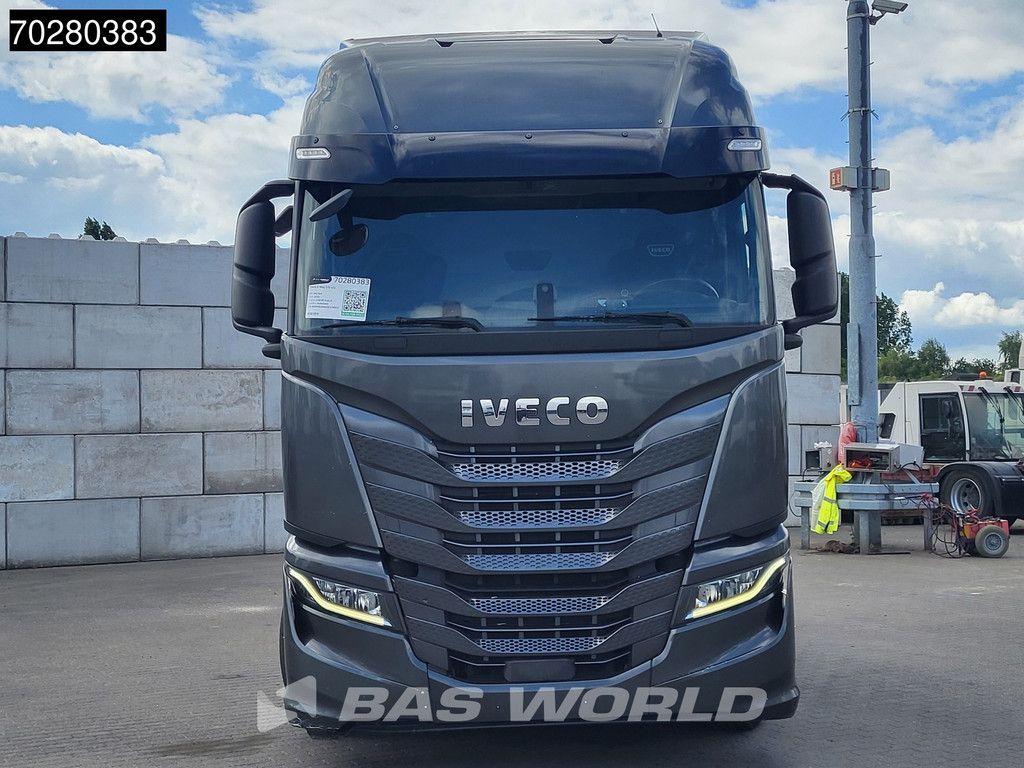 Iveco S-Way 570 4X2 Retarder 2xTanks ACC LED Navi Euro 6