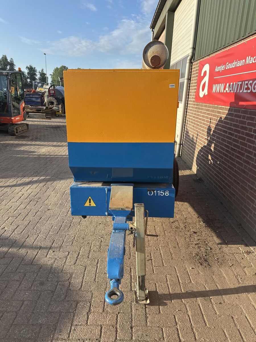 Waterpomp met diesel motor - Gebruikt