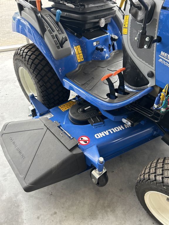 New Holland New Holland Boomer
