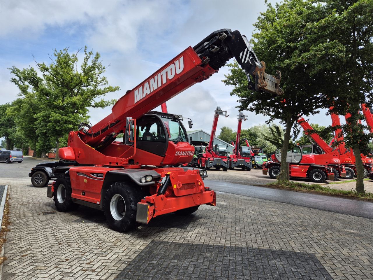 MANITOU MRT 2550+ privilege roterende verreiker 25 m