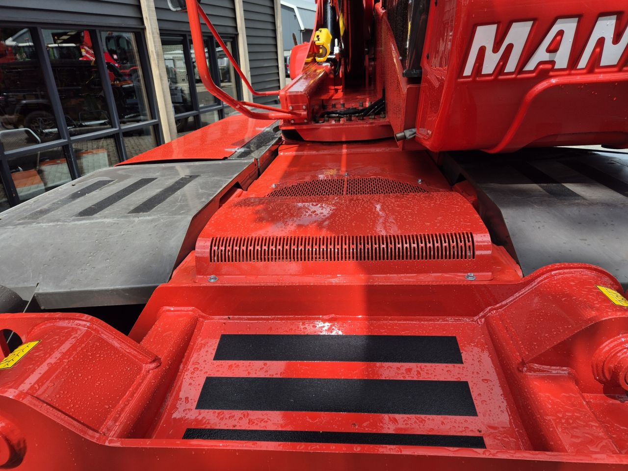 MANITOU MRT 2550+ privilege roterende verreiker 25 m