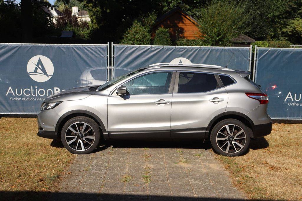 Nissan Qashqai Petrol 2015