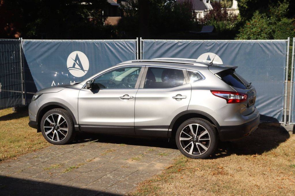 Nissan Qashqai Petrol 2015