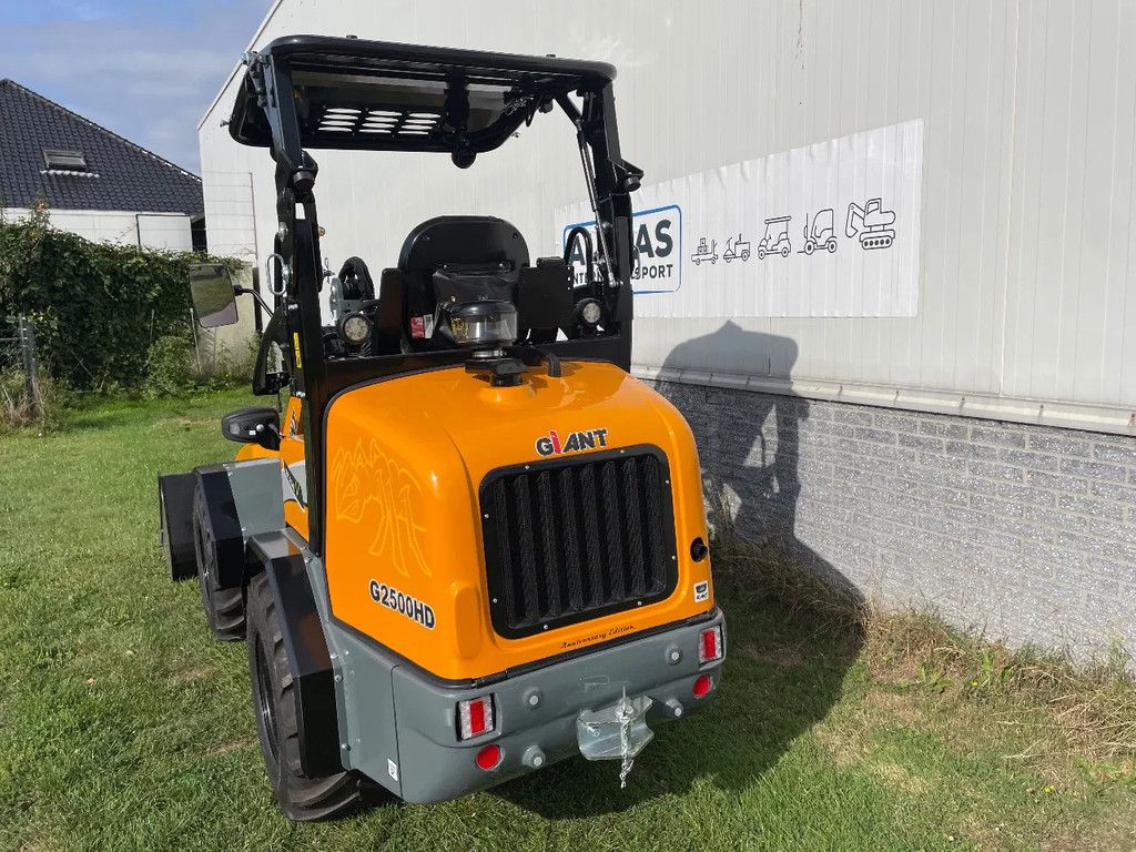 Giant G2500HD wiellader 2025 met hoge giek ANNIVERSARY EDITION nieuw!!
