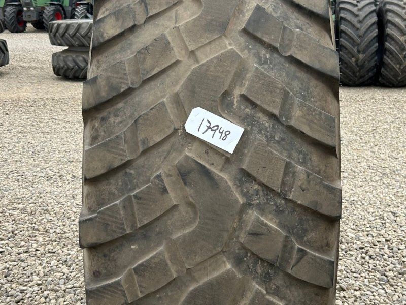 650/65R42