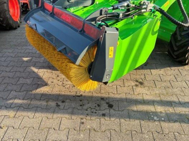 Avant KEHRSCHAUFEL 1100