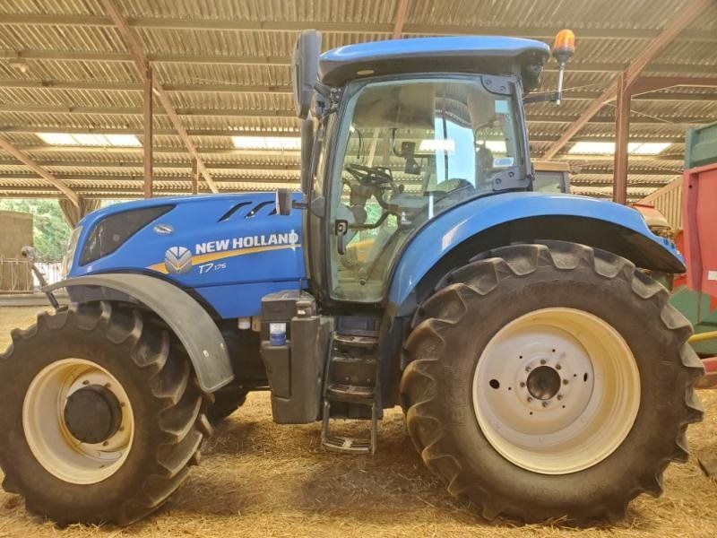 New Holland T7.175RC