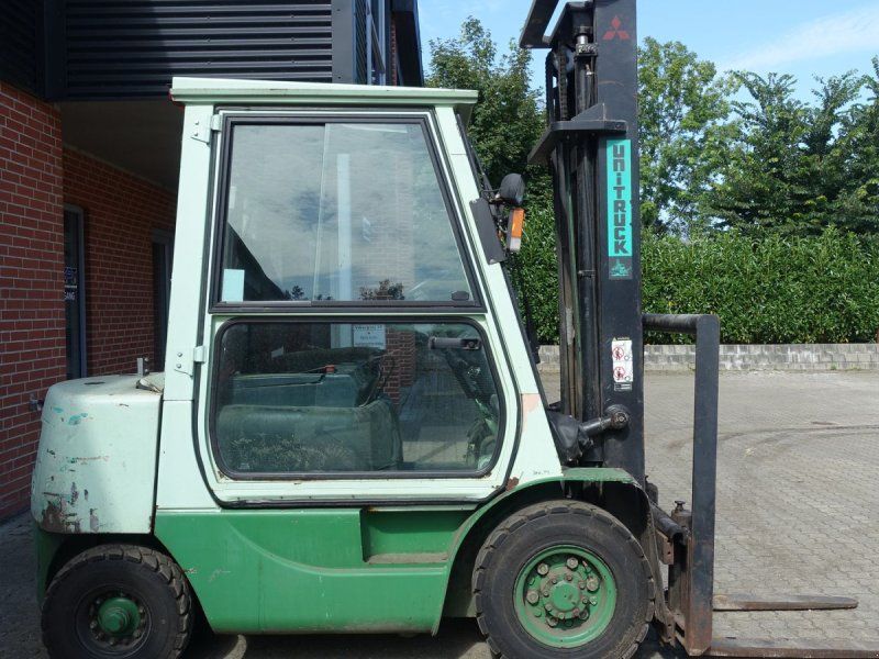 Mitsubishi FD 25 T