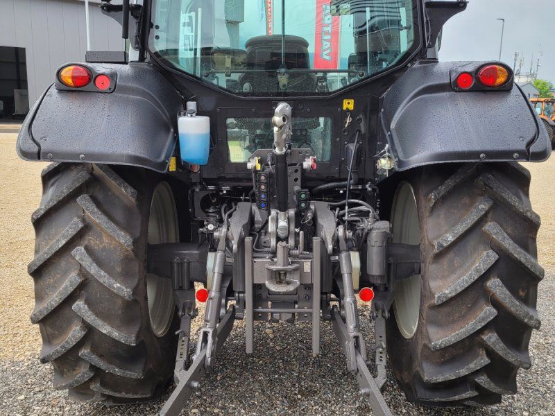 Valtra N103 H