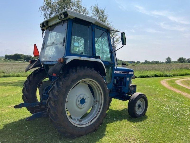 Ford 5610