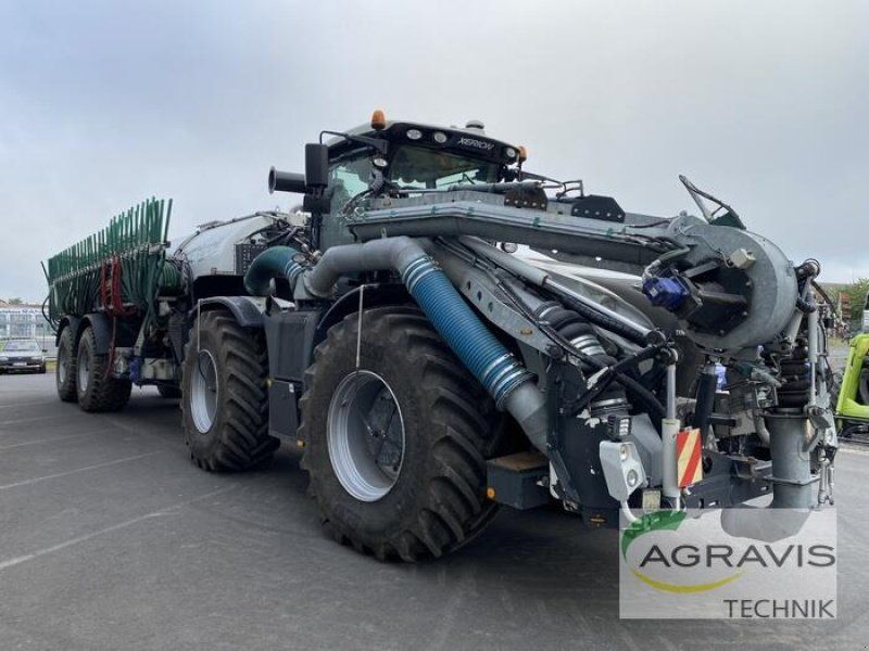 Claas XERION 4000 TRAC VC