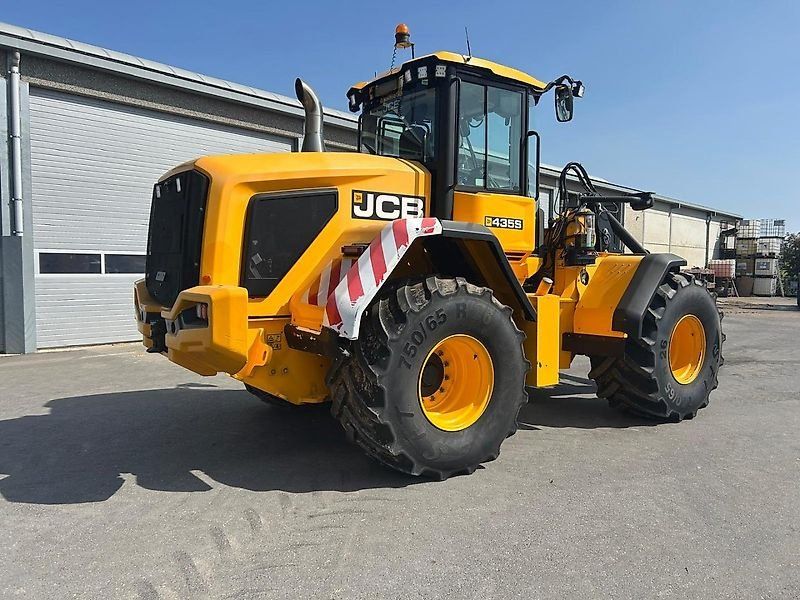 JCB 435S