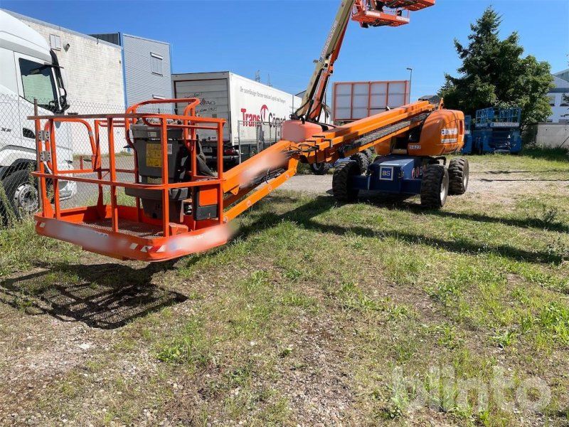 JLG 660SJ
