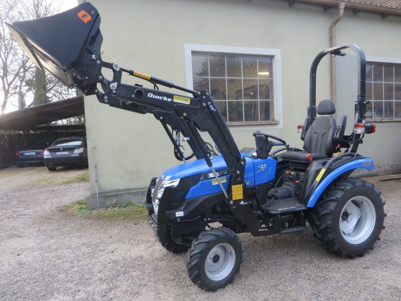 Solis 26 HST + Alö C12s Frontlader + Schaufel + Straßenzulassung