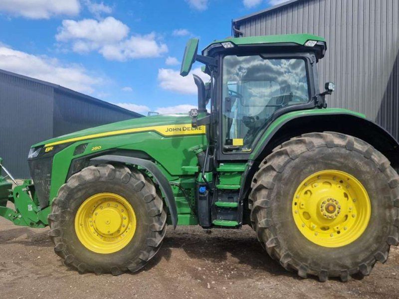 John Deere 8R280 Masser af udstyr. Kun 820 timer. Ring til Ulrik 0045-40255