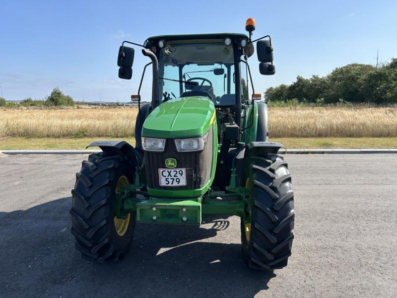 John Deere 5100M