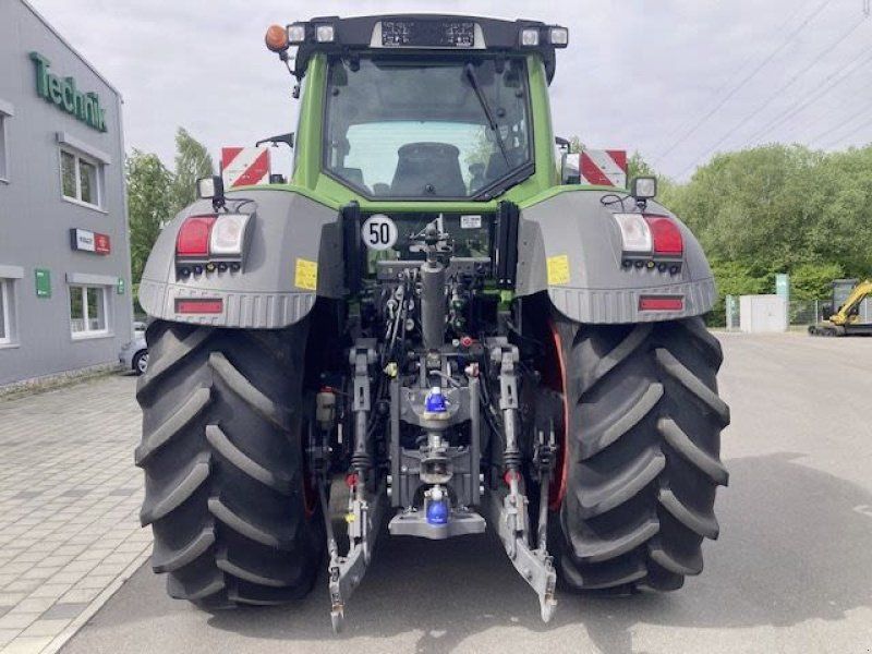 Fendt 828 VARIO S4 PROFI PLUS