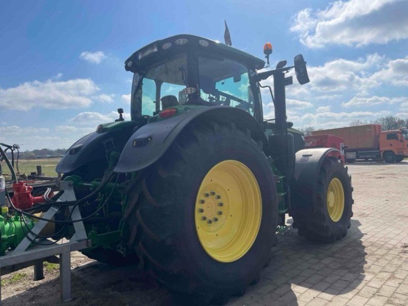 John Deere 6R 175