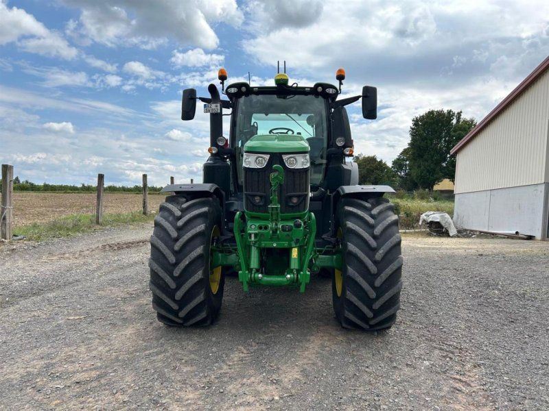 John Deere 6R 250