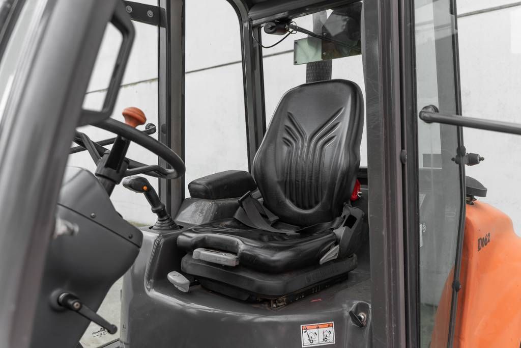 Ausa C 250 H X4