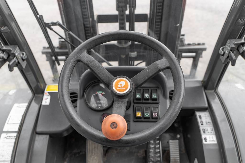 Ausa C 250 H X4