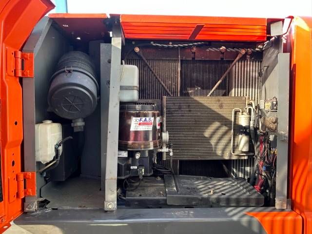 Hitachi ZX 160 LC-3