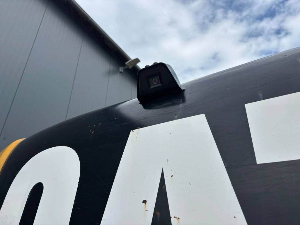 CAT 330F L