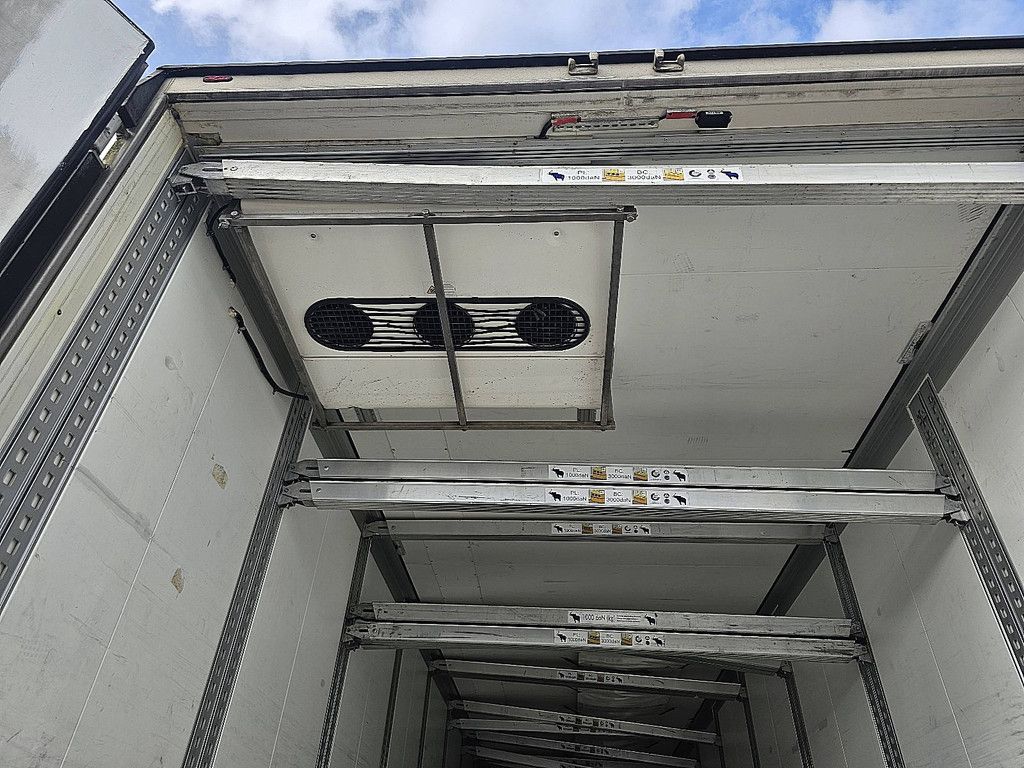 SCHMITZ SKO 24 DOPPELSTOCK bi-temp