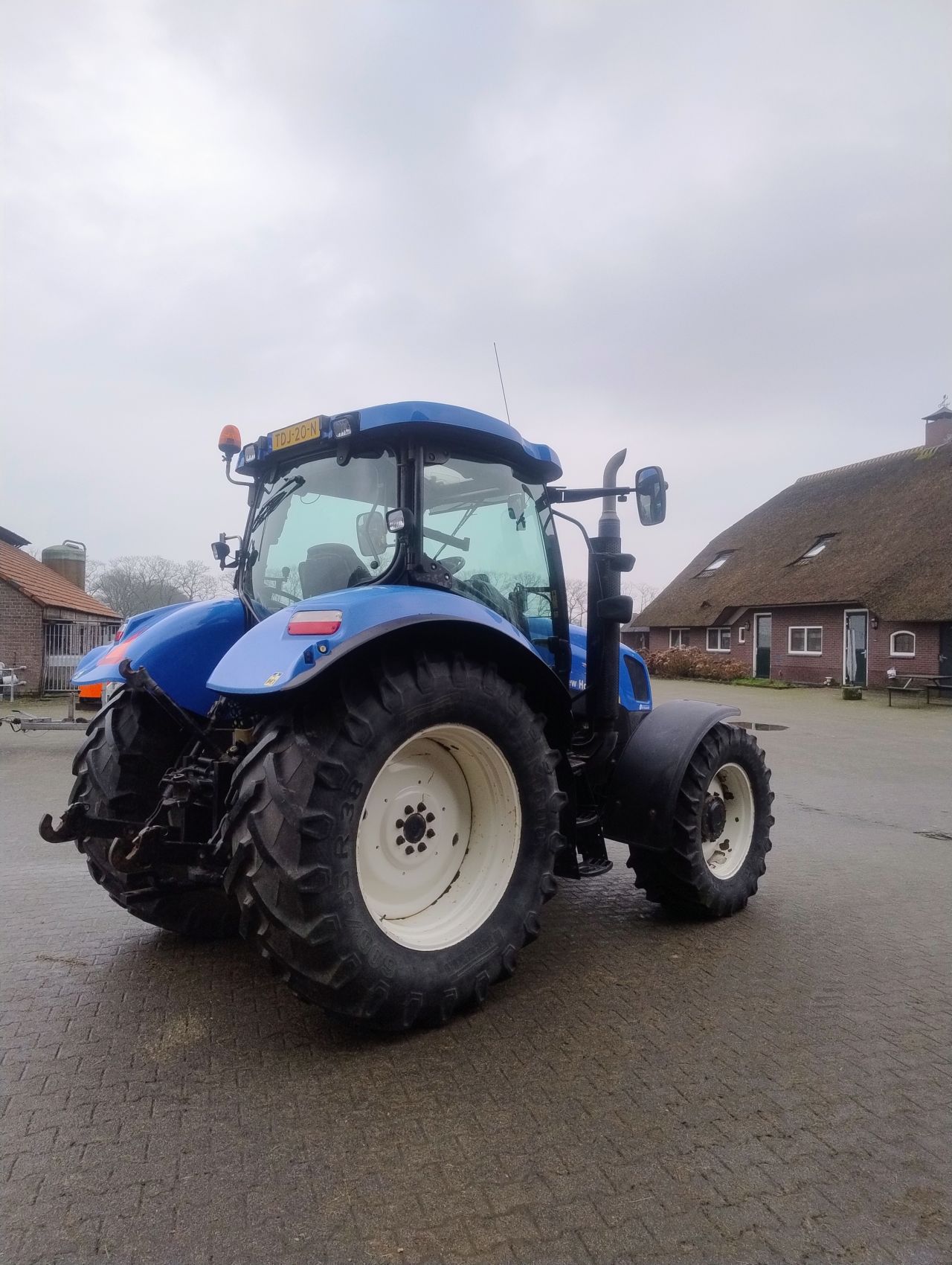 New Holland t6020 elite