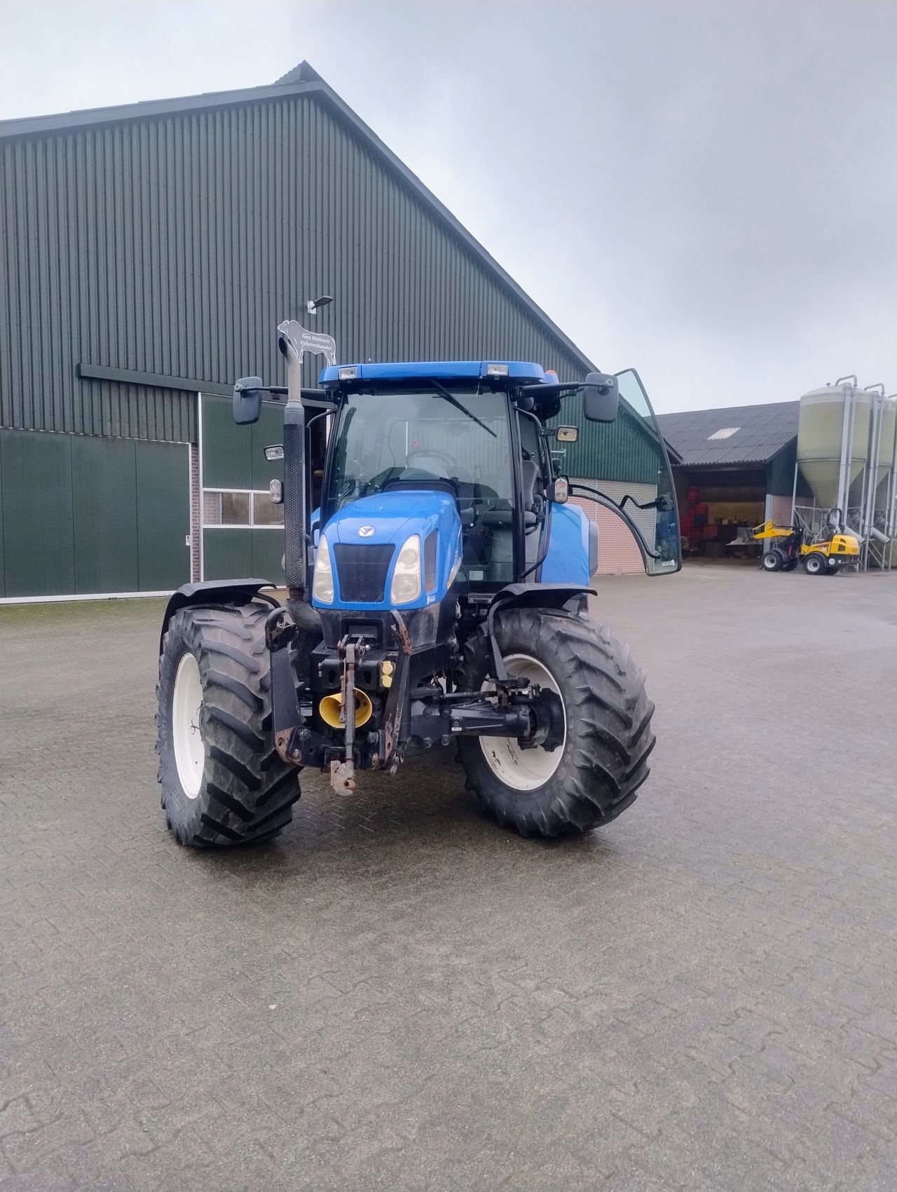 New Holland t6020 elite