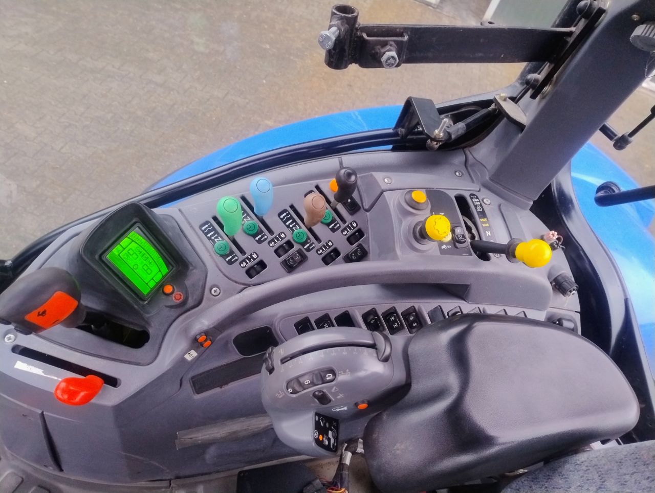 New Holland t6020 elite