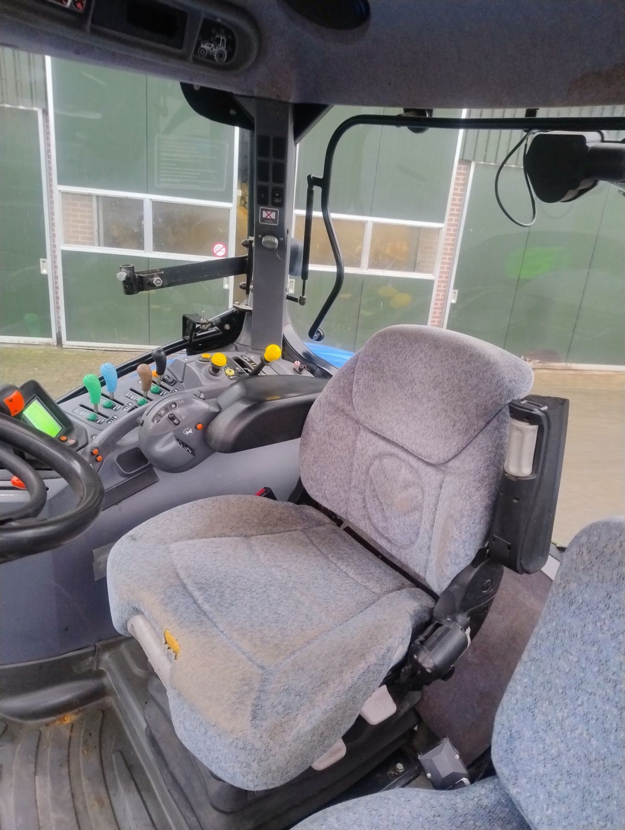New Holland t6020 elite
