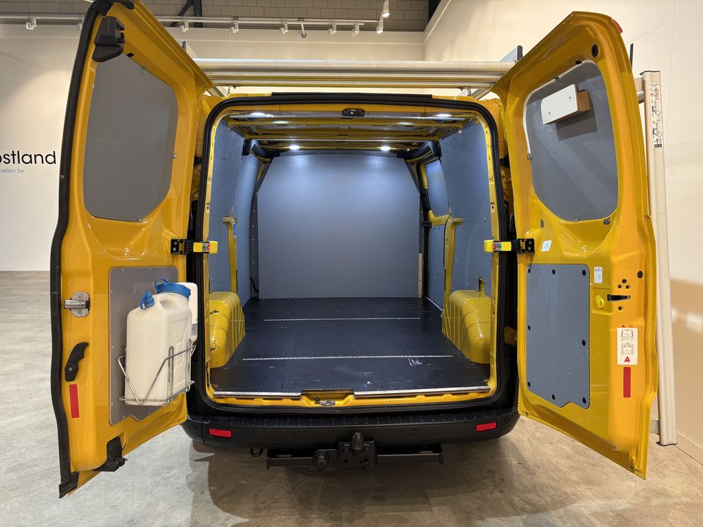 Ford Transit Custom 320 2.0 TDCI L2H1 Trend / Euro 6 / Airco / Cruise Control / PDC / Trekhaak / Imperiaal