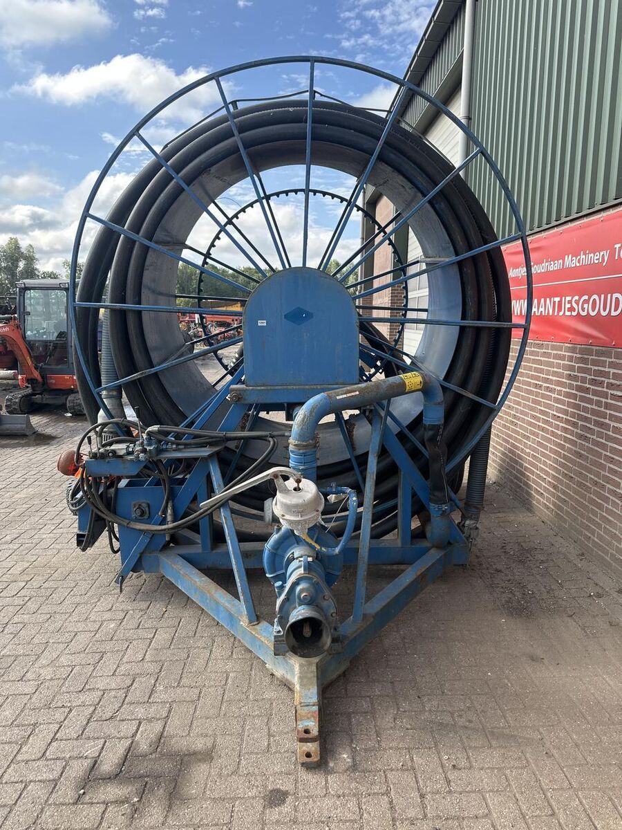 Haspel met eigen pomp