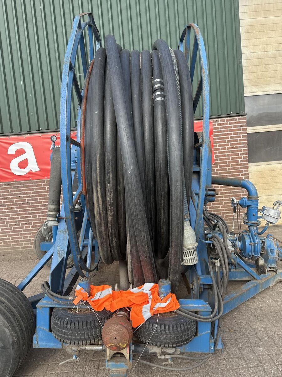 Haspel met eigen pomp