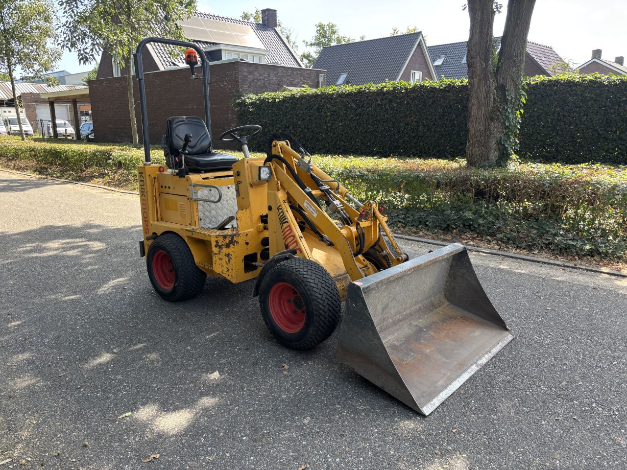 Knikmops 100