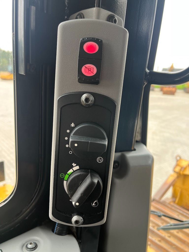 CAT D 6 T LGP
