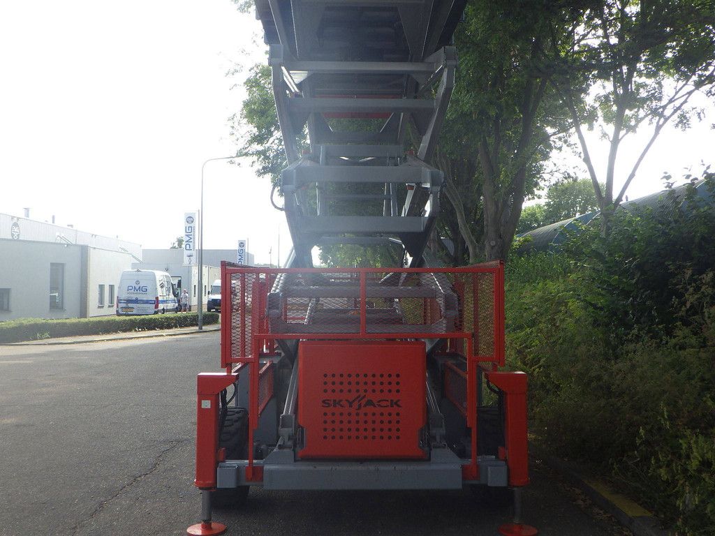 Schaarlift SkyJack SJ9250RT Diesel 17.24m 2007
