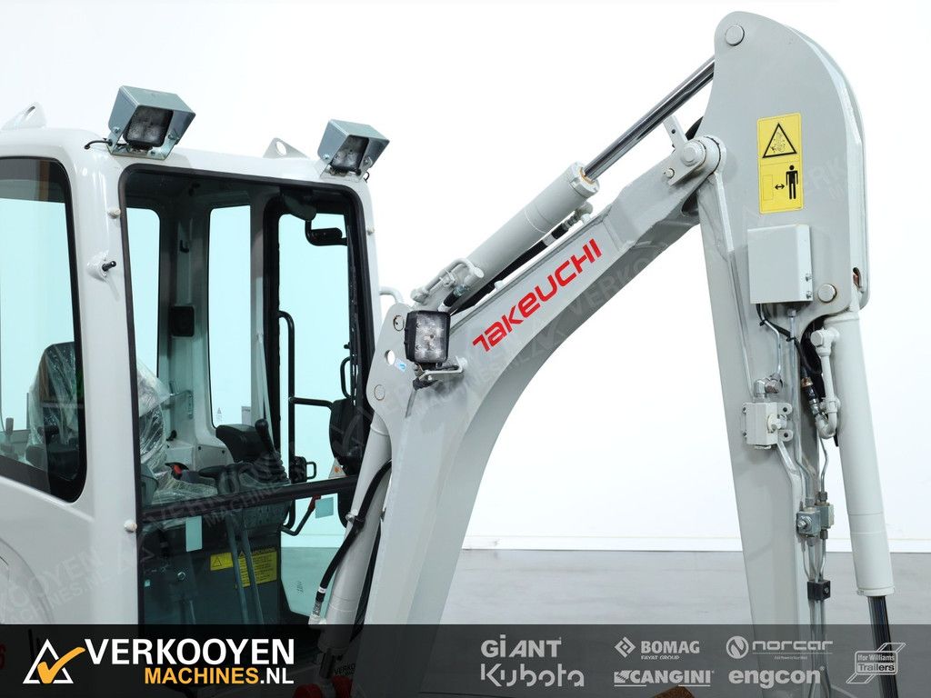 2023 Takeuchi TB216 VK10249