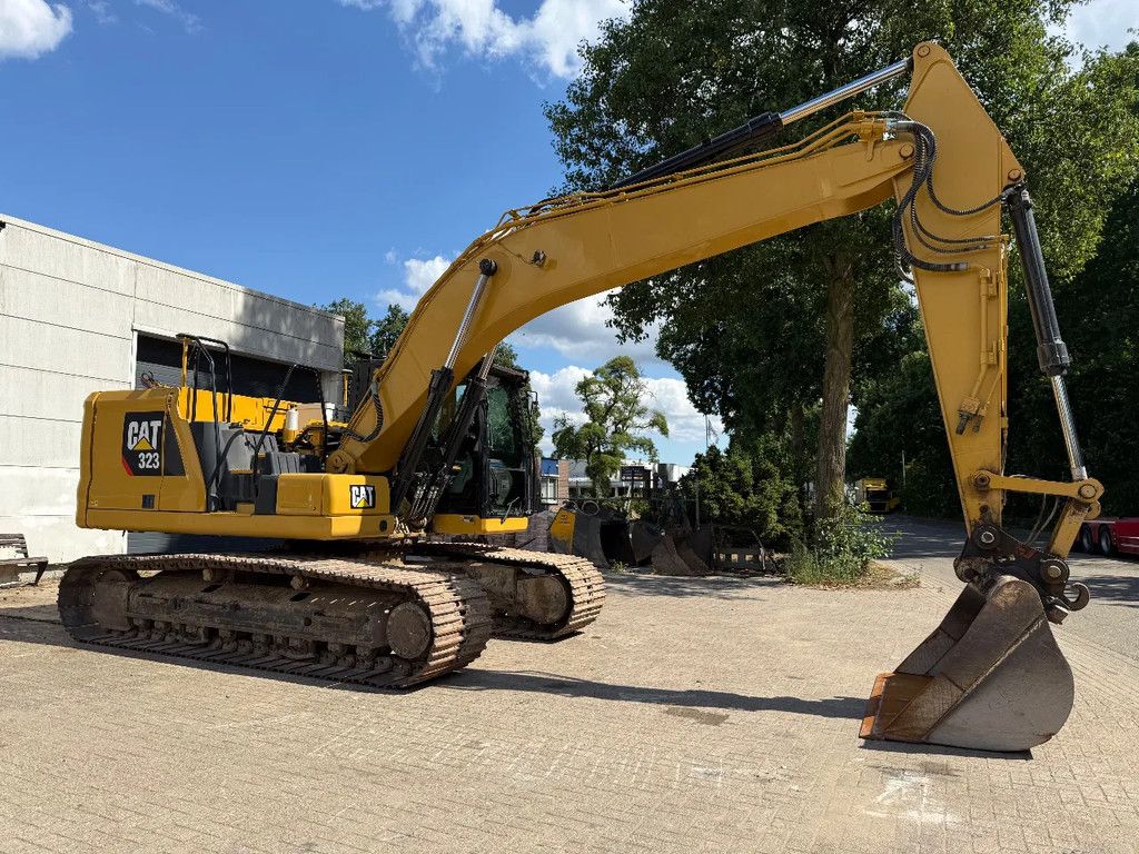 Caterpillar 323NG Full Option