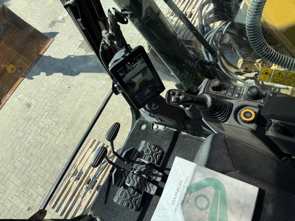 Caterpillar 323NG Full Option