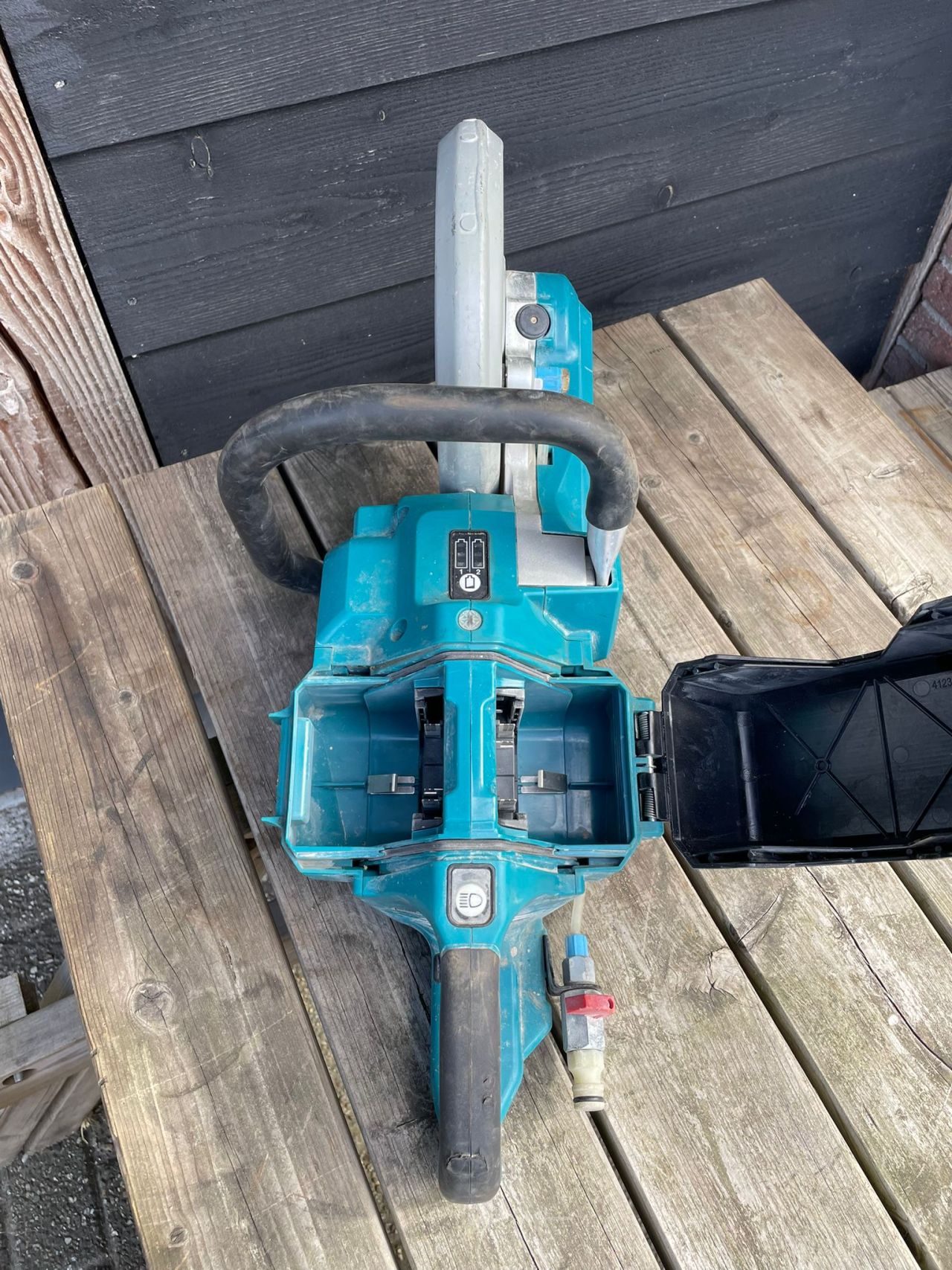 Makita DCE090ZX1 accu doorslijper 230mm gebruikt
